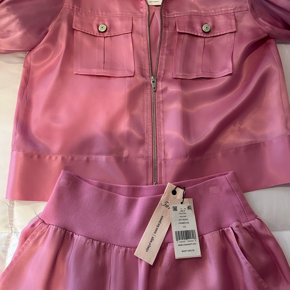 PRICE DROP💥‼️Cinq a’ Sept Primrose Pink,Brand NEW Satin set!! SO gorgeous!🩷🩷 - Picture 7 of 10